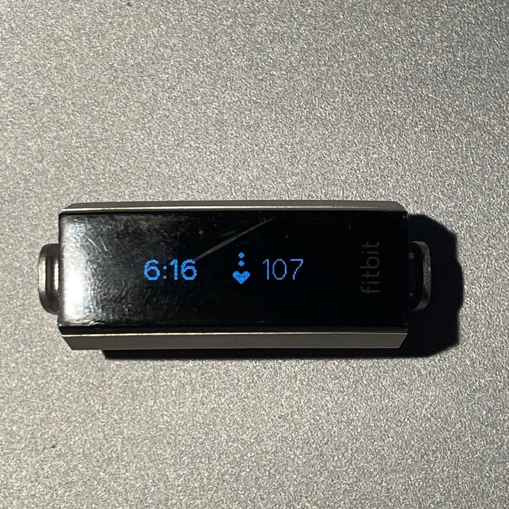 Fitbit Alta HR Fitness Tracker w/Charging Dock No wristband